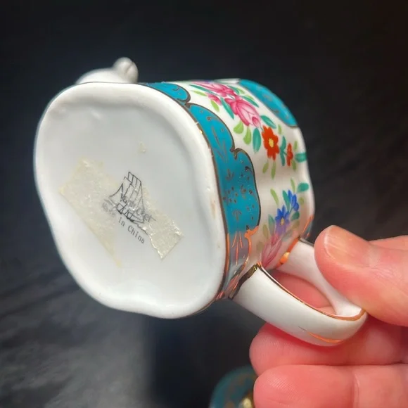 Nantucket Floral Teal and Gold Mini Teapot - Picture 6 of 7